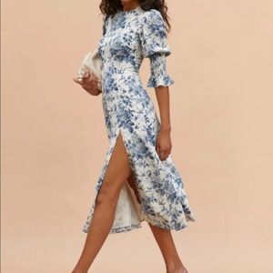 Reformation Carolena Floral-Print Crepe De
Chine Midi Dress